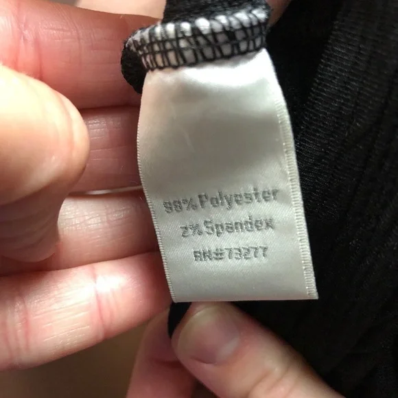 Laundry, Shelli Segal. Little black dress - Picture 8 of 9